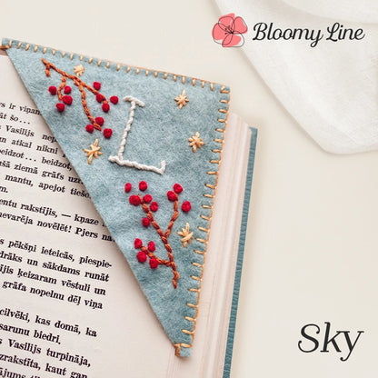 Bloomy Line - Personalized Hand Embroidered Corner Bookmark